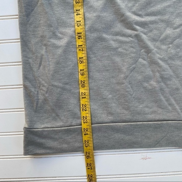 Mesh pullover oversized sweater Size Medium - Picture 9 of 9